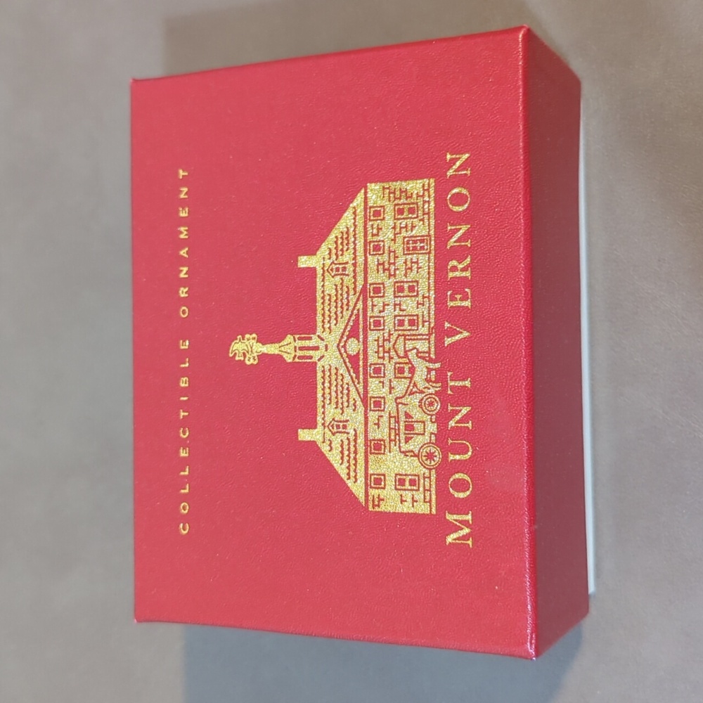 1998 Mount Vernon collectible ornament 24 kt gold finish George Washington Home